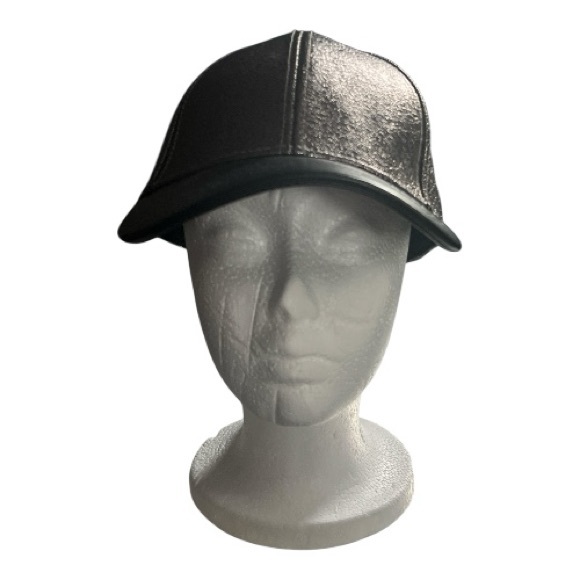 Express Shimmering Black Cap - Picture 4 of 6